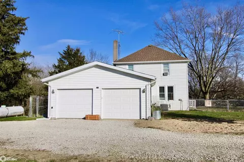 1269 272nd Ave, West Point, IA 52656