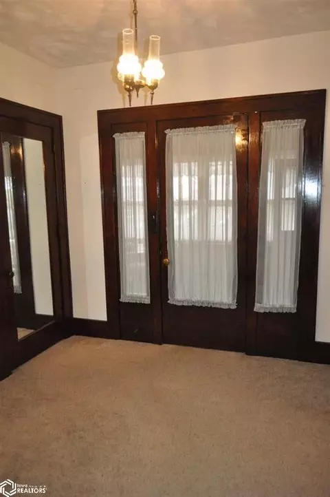 320 Main St, Dedham, IA 51440 photo 16