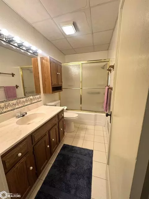 522 W Maple St, Centerville, IA 52544 photo 13