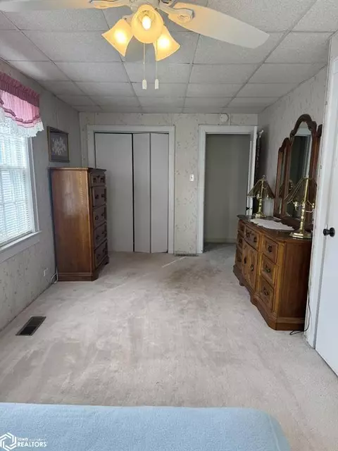 522 W Maple St, Centerville, IA 52544 photo 15