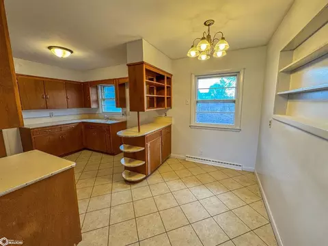 Kitchen - 308 2nd Ave SW, Hampton, IA 50441 photo 1 of 3