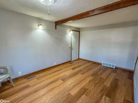 413 7th St SW, Hampton, IA 50441 photo 11