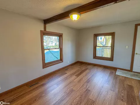413 7th St SW, Hampton, IA 50441 photo 8
