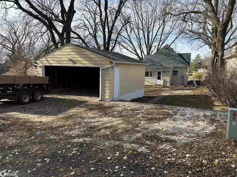 Exterior - 220 16th St N, Denison, IA 51442 photo 2 of 2