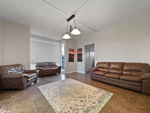 Living - 503 2nd St NE, Hampton, IA 50441 photo 3 of 3