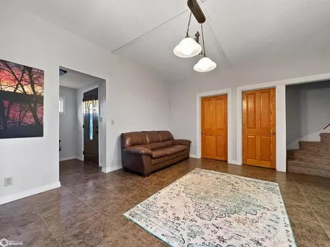Entry Way - 503 2nd St NE, Hampton, IA 50441 photo 1 of 1