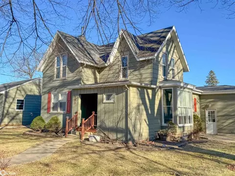 Exterior - 503 2nd St NE, Hampton, IA 50441 photo 3 of 5