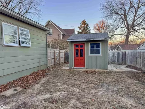 Exterior - 503 2nd St NE, Hampton, IA 50441 photo 5 of 5