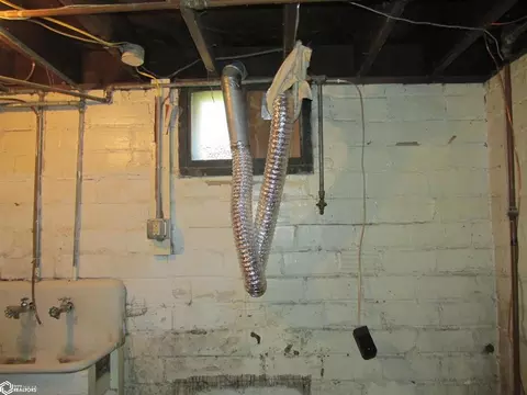 306 E 4th St, Atlantic, IA 50022 photo 36