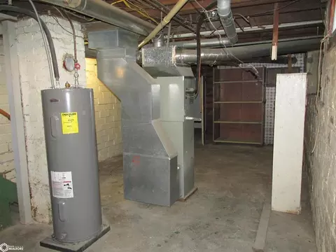 306 E 4th St, Atlantic, IA 50022 photo 32