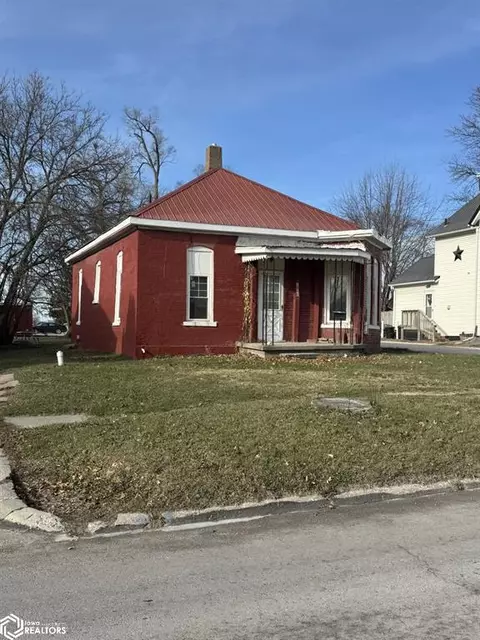 1010 Drake Ave, Centerville, IA 52544
