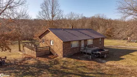 16778 Whiskey Ridge Rd, Ottumwa, IA 52501