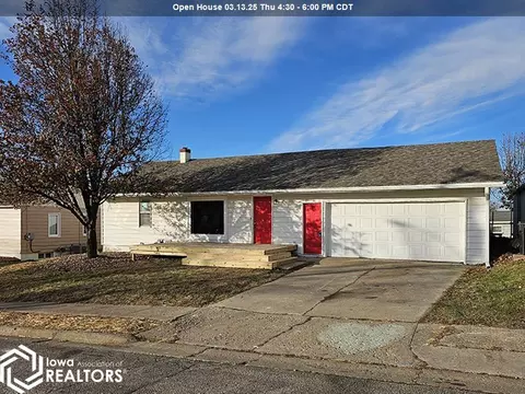 1229 Brentwood Dr, Ottumwa, IA 52501