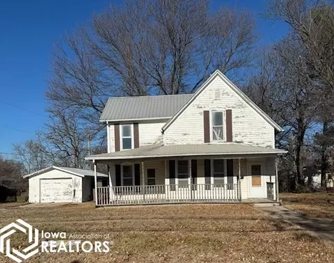 1217 Park Ave, Chariton, IA 50049