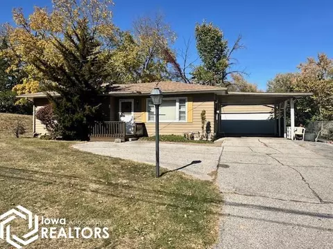 435 E Alta Vista Ave, Ottumwa, IA 52501