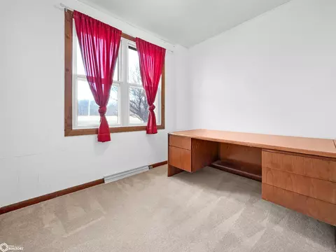 1343 Raven Ave, Hampton, IA 50441 photo 18