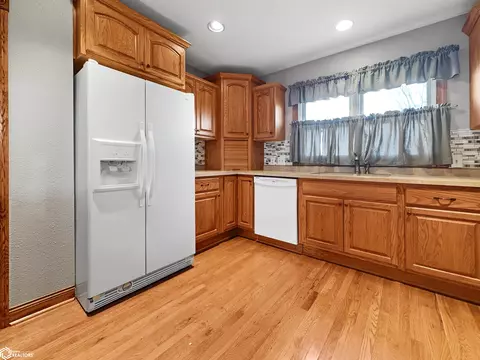 1343 Raven Ave, Hampton, IA 50441 photo 6