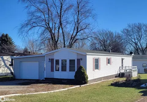 930 Sherman Ave, Creston, IA 50801