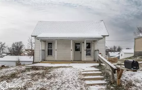 211 Park St, Dunlap, IA 51529