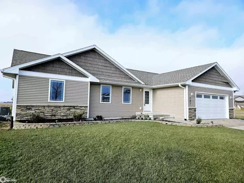 507 Layne Dr, West Burlington, IA 52655