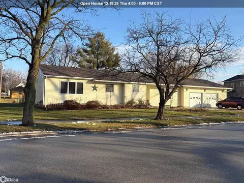1112 Siloam Ave, Iowa Falls, IA 50126