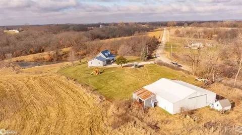 9172 28th St, Ottumwa, IA 52501
