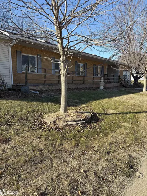 501 S 16st St, Clarinda, IA 51632