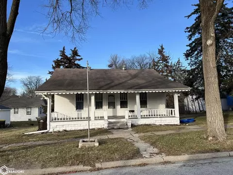 123 W Grant St, Osceola, IA 50213