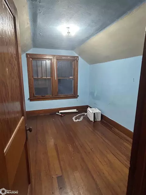 21 S 17th St, Denison, IA 51442 photo 9