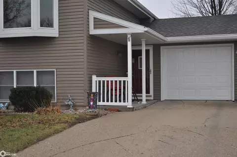 Exterior - 411 W 2nd St, Glidden, IA 51443 photo 3 of 16
