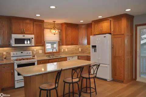 Kitchen - 411 W 2nd St, Glidden, IA 51443 photo 4 of 10