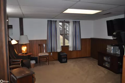 Living - 411 W 2nd St, Glidden, IA 51443 photo 5 of 6