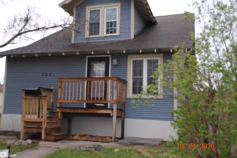 704 N Broadway St N, Mount Pleasant, IA 52641