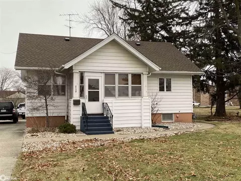 2130 Summer St, Burlington, IA 52601