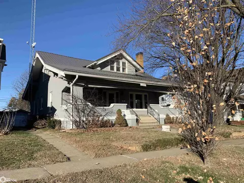 1327 N 7th St, Burlington, IA 52601