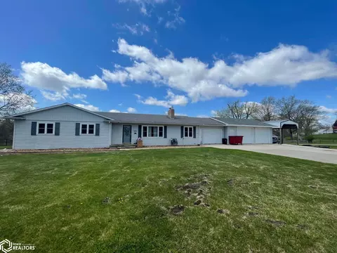 810 S Park Ave, Centerville, IA 52544