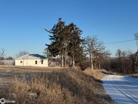 1751 280th St, Toledo, IA 52342