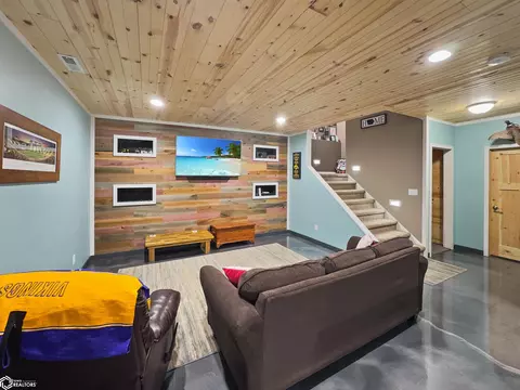 Other - 216 Oak Hill Dr, Hampton, IA 50441 photo 6 of 18
