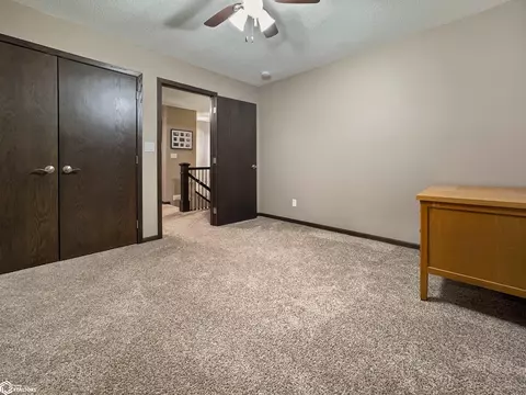 Bedroom - 216 Oak Hill Dr, Hampton, IA 50441 photo 14 of 14