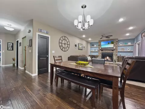 Dining - 216 Oak Hill Dr, Hampton, IA 50441 photo 5 of 5