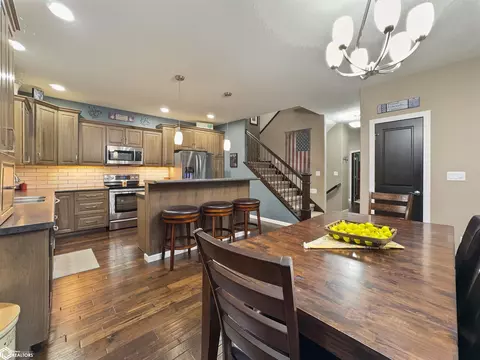 Dining - 216 Oak Hill Dr, Hampton, IA 50441 photo 1 of 5