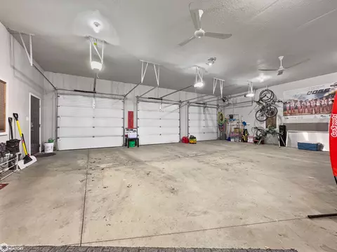 Other - 216 Oak Hill Dr, Hampton, IA 50441 photo 11 of 18