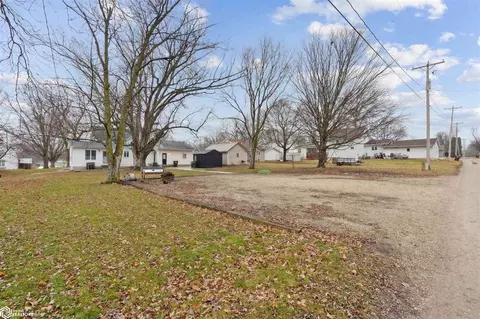 208 N Dwight St, Conrad, IA 50621 photo 24