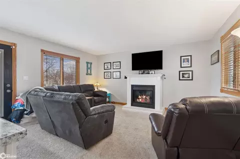 208 N Dwight St, Conrad, IA 50621 photo 14