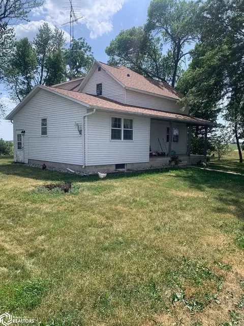 2306 210th Ave, Wesley, IA 50483