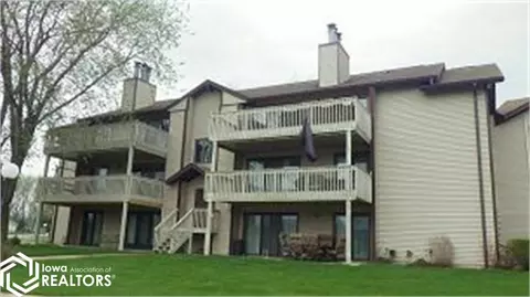 120 Clark Rd #A19, Clear Lake, IA 50428