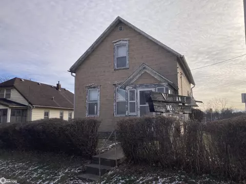 1417 Mount Pleasant St, Burlington, IA 52601