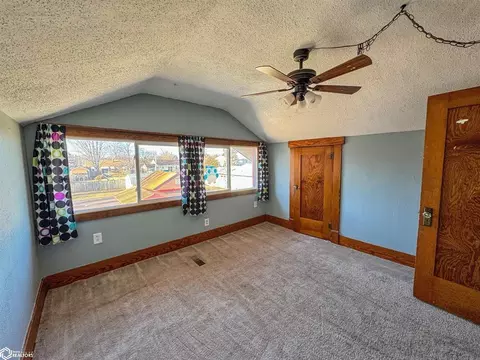 Bedroom - 1118 4th St NE, Hampton, IA 50441 photo 2 of 10