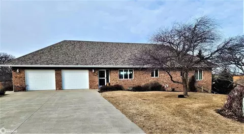 103 Bode Cir, Algona, IA 50511
