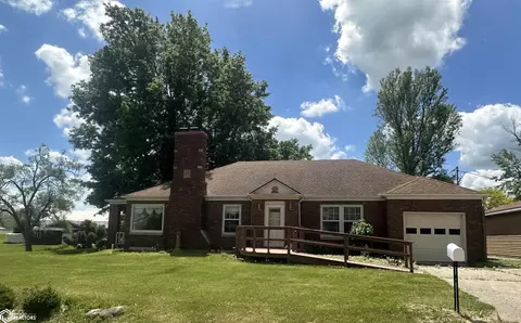 1903 Putnam St, Unionville, MO 63565